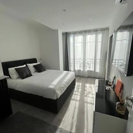 Vue Le Montana Apartment *