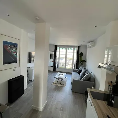 Vue Le Montana Apartment Cannes